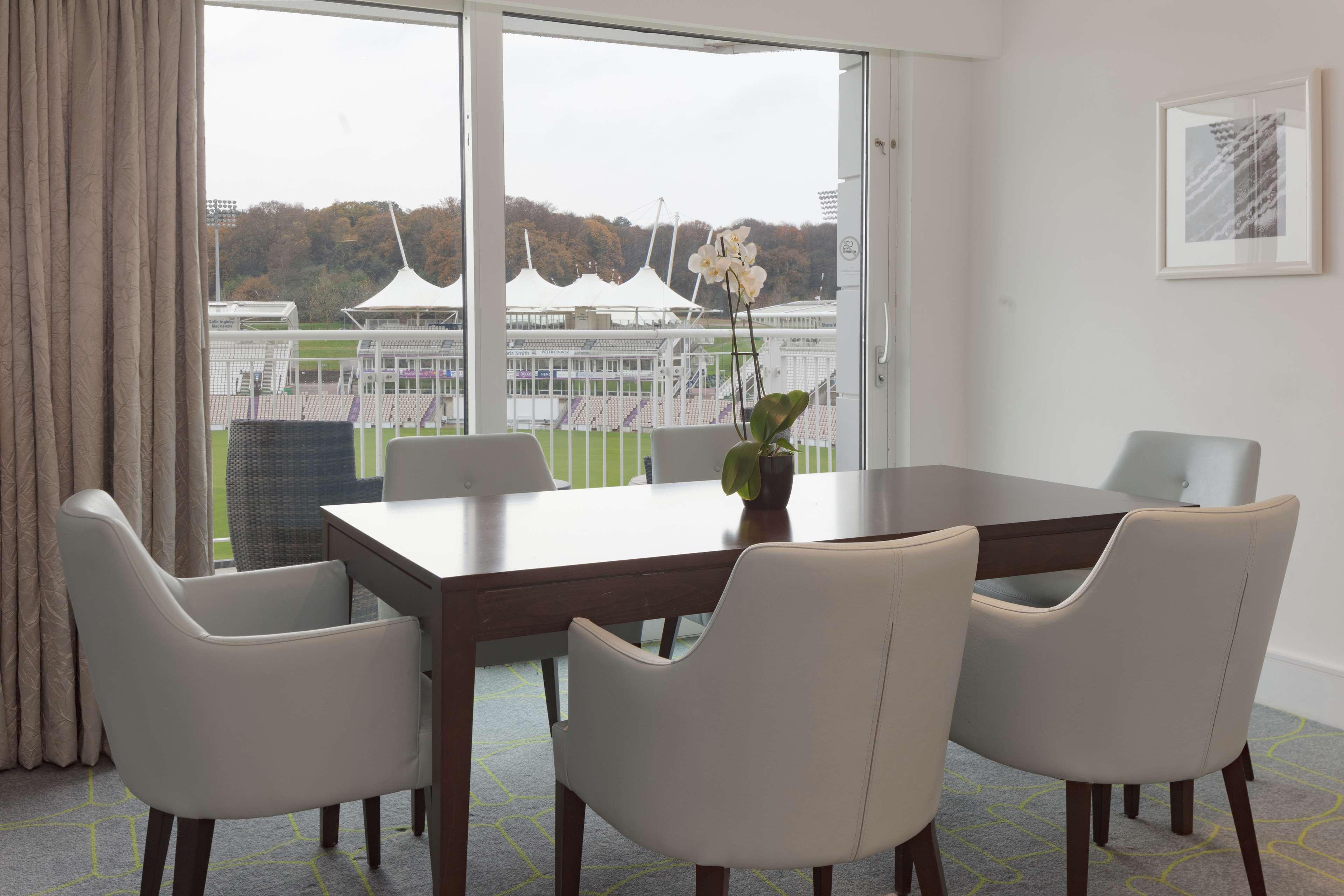 Hilton Southampton - Utilita Bowl Ξενοδοχείο Εξωτερικό φωτογραφία